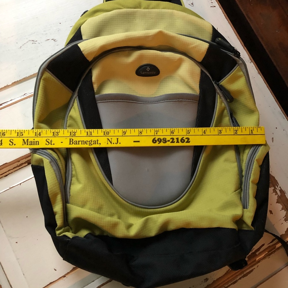 Samsonite Back Pack - Picture 4 of 7